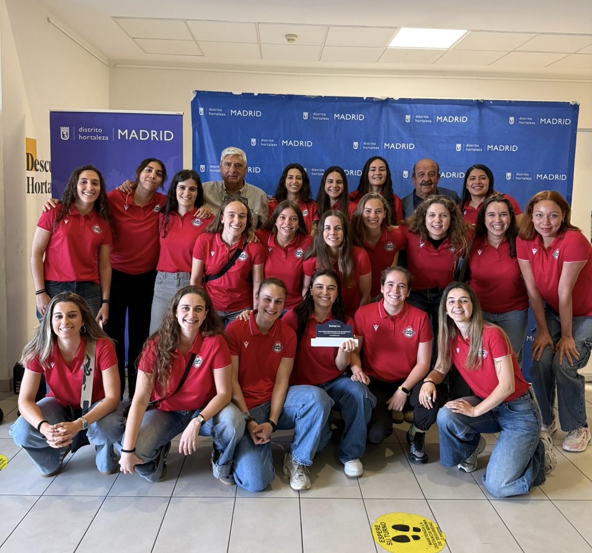 Senior femenino premiado en la Gala del Deporte de Hortaleza